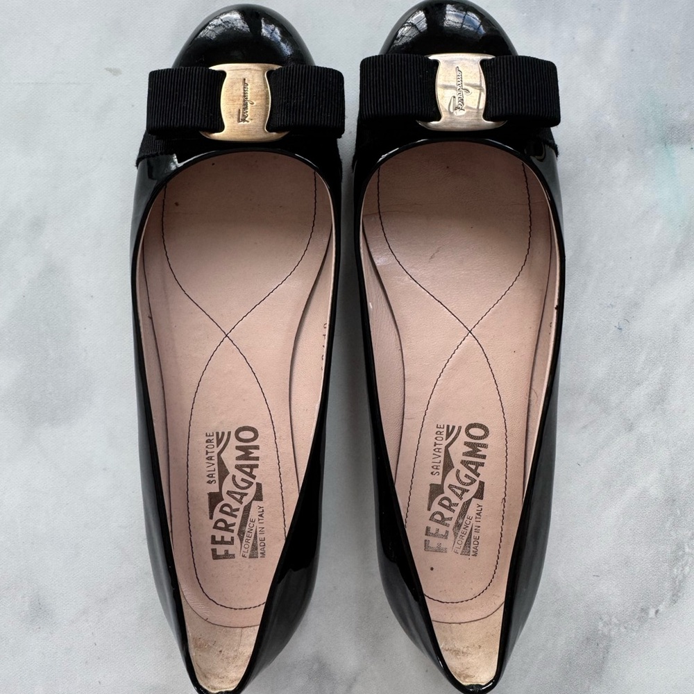 Salvatore Ferragamo Vara Black Patent Leather Flats 6.5